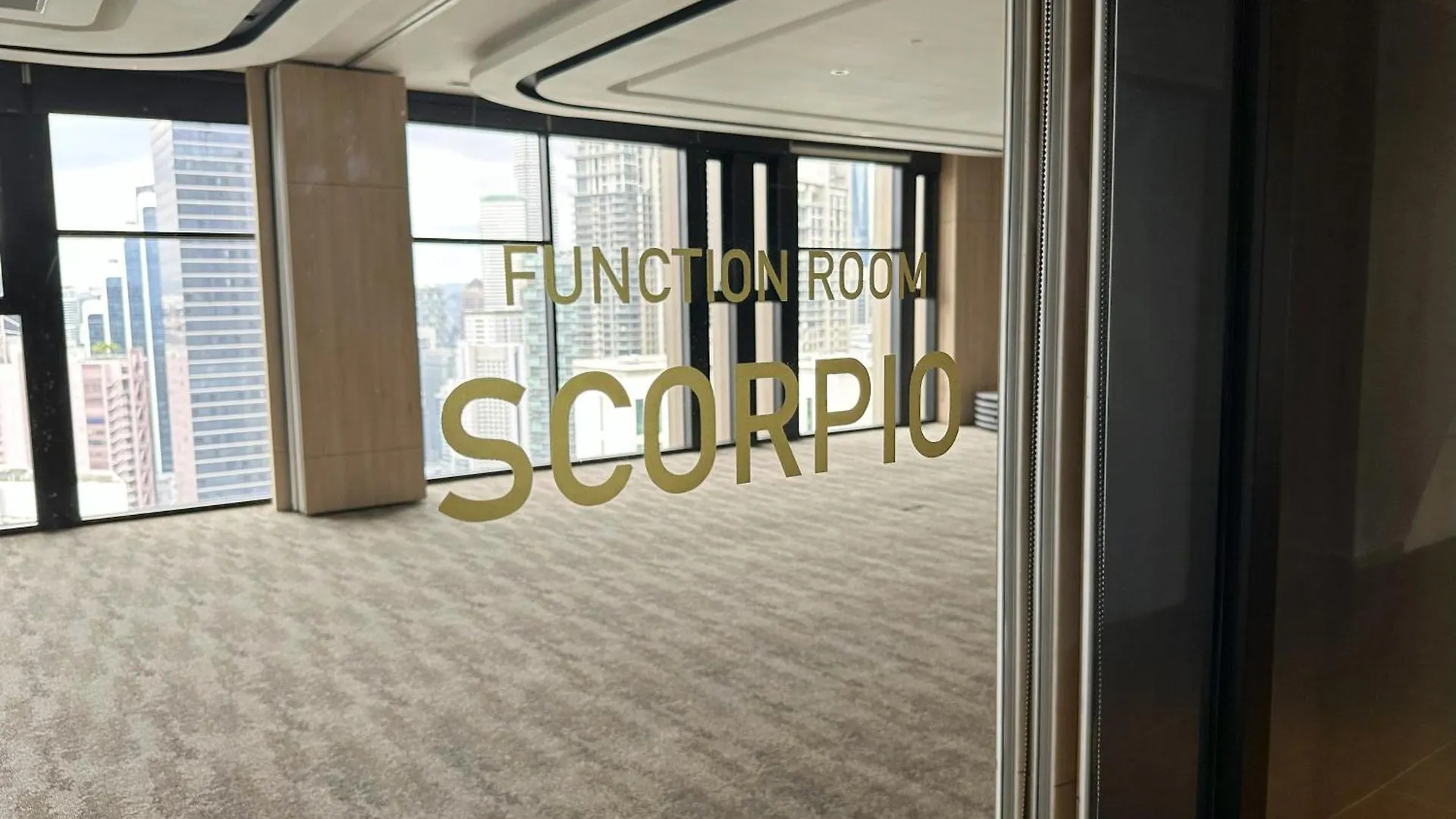 شقة The Axon Suites By Rainbow Touch كوالالمبور