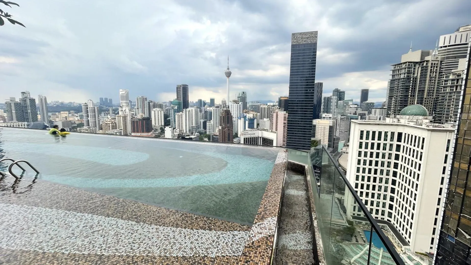 Apartment The Axon Suites By Rainbow Touch Kuala Lumpur