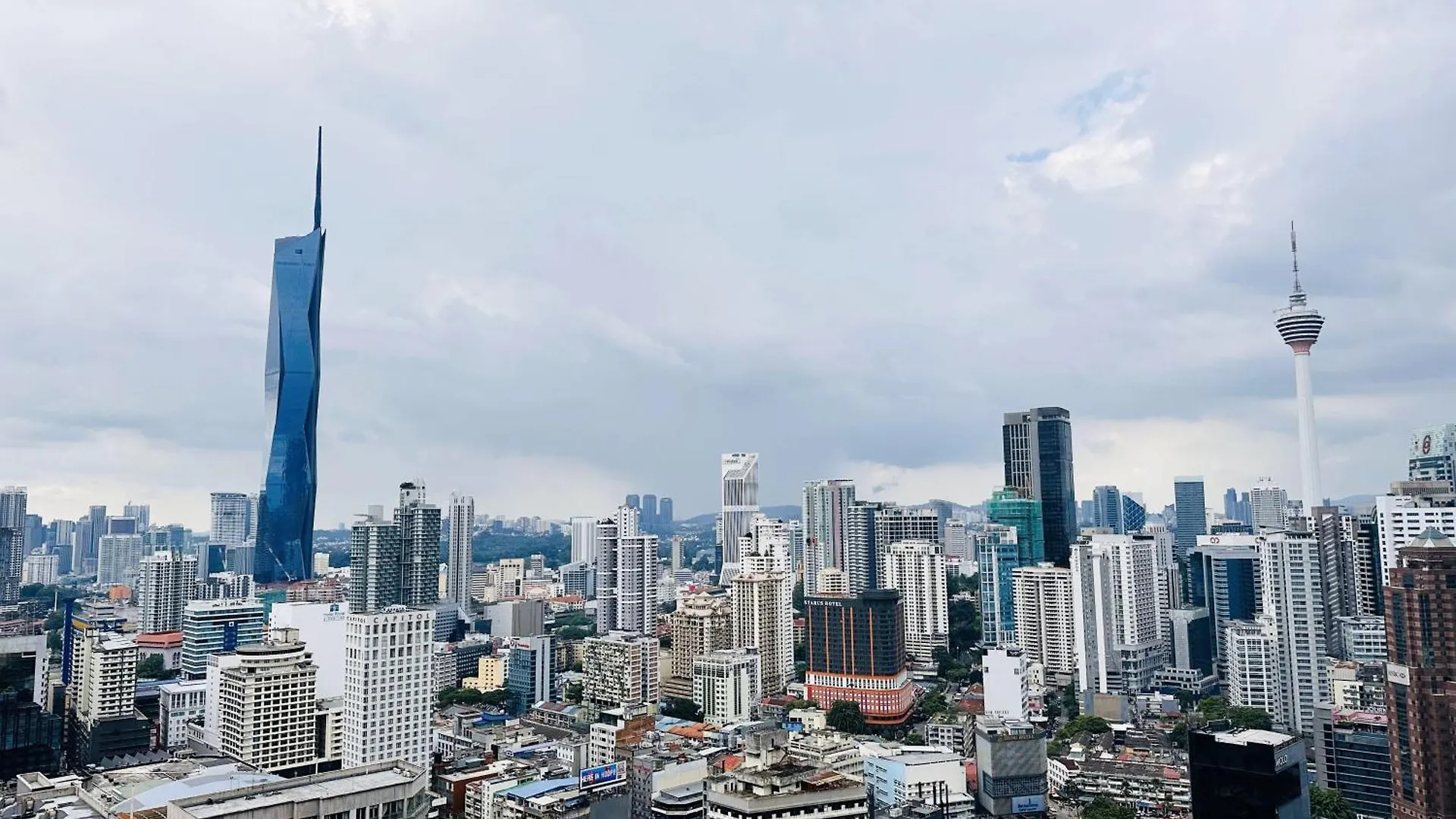 The Axon Suites By Rainbow Touch Kuala Lumpur