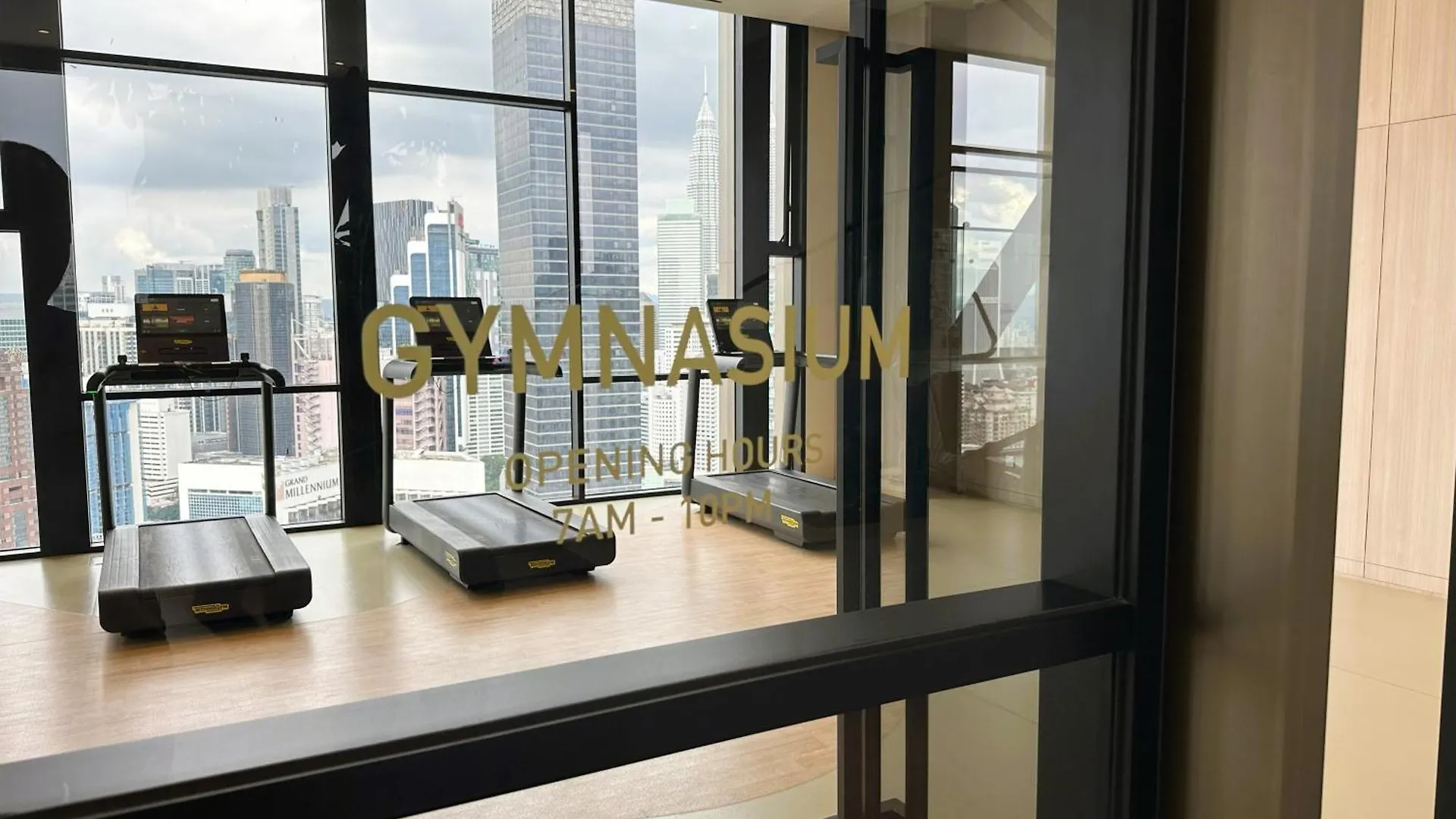 The Axon Suites By Rainbow Touch Kuala Lumpur Apartment