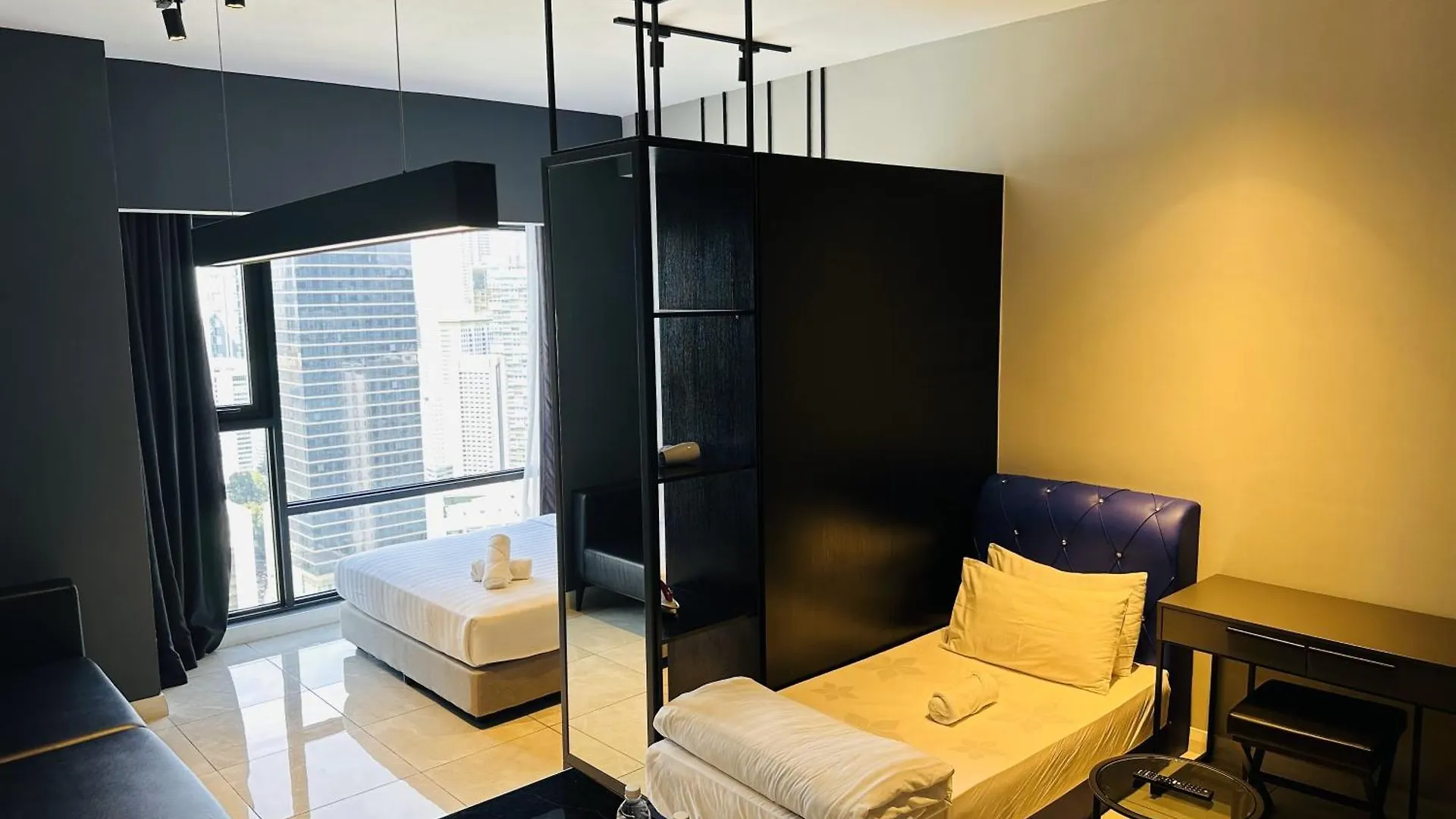 The Axon Suites By Rainbow Touch Kuala Lumpur