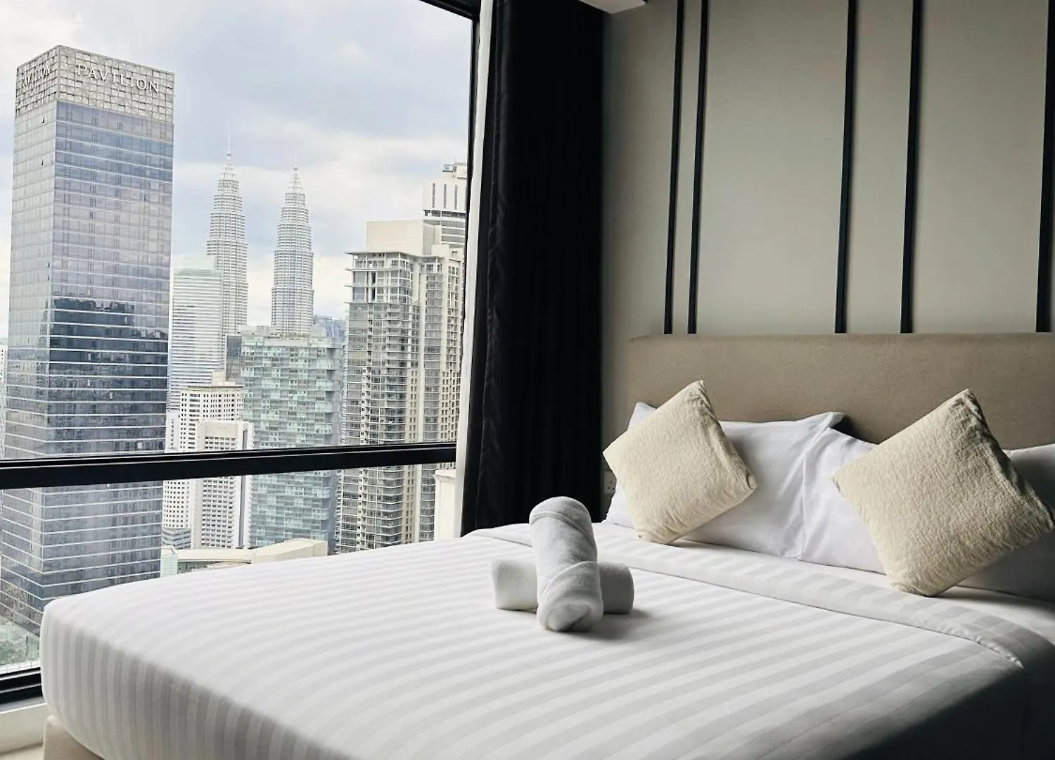 The Axon Suites By Rainbow Touch Kuala Lumpur 0*,